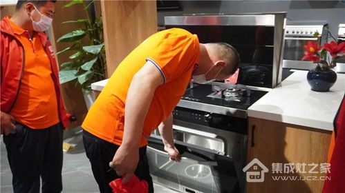 興火燎原丨萬事興集成灶聊城核心經銷商工廠行圓滿成功，共筑代理新篇章